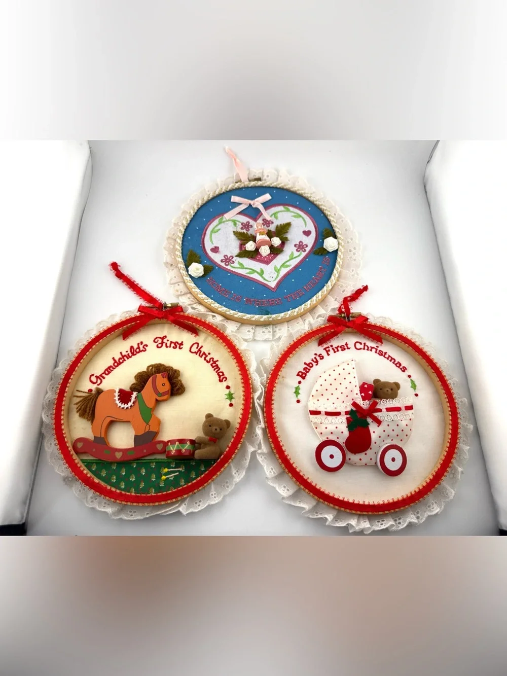 Vintage 1980s Handmade Felt Applique Hoop Ornaments Lot of 3